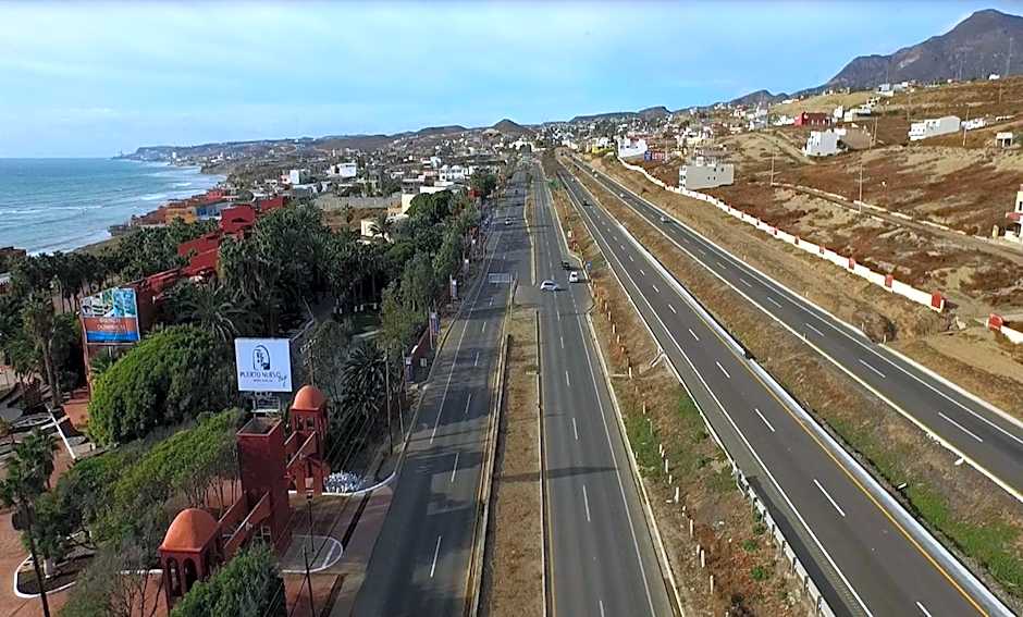 Puerto Nuevo Baja Hotel & Villas