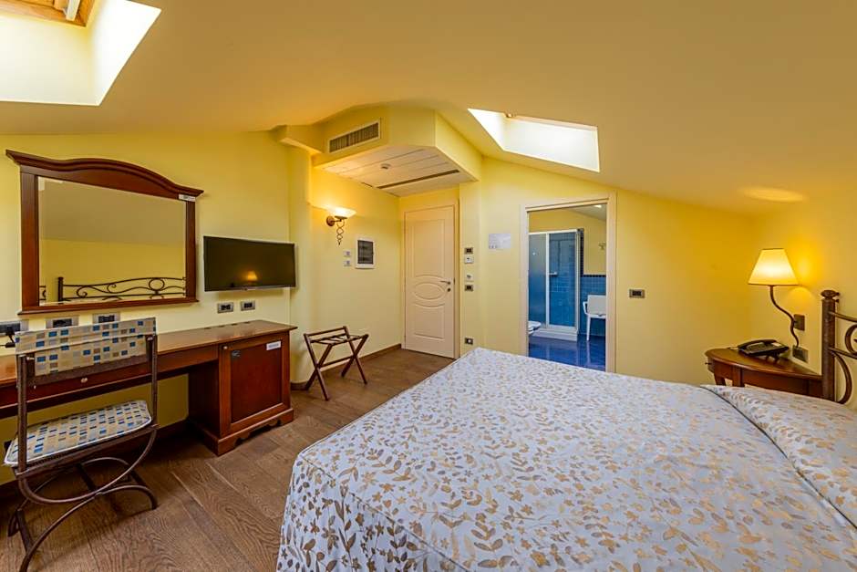 La Darsena Boutique Hotel & Restaurant