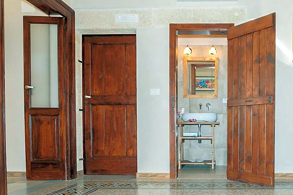 Torres Suite
