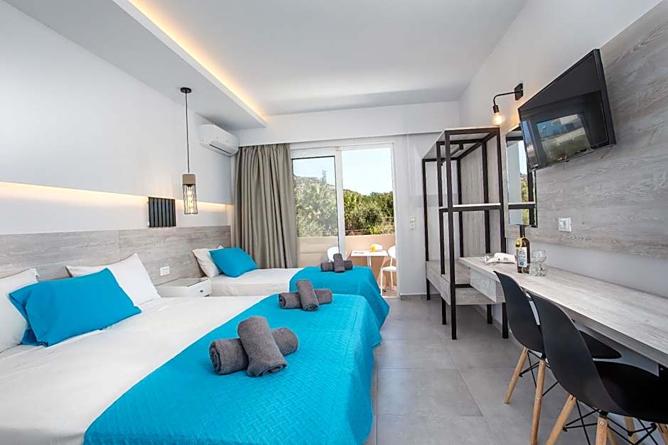 CasaStavris - Aparts & Pool Suites