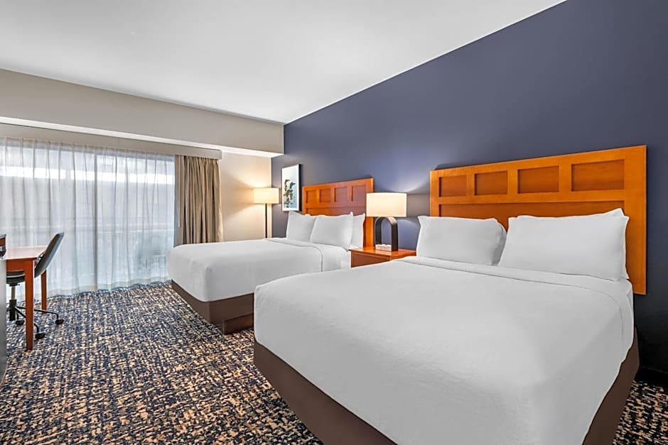 Wyndham Bloomington - Mall of America