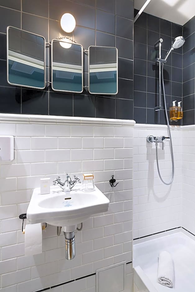 Hotel Silky by HappyCulture