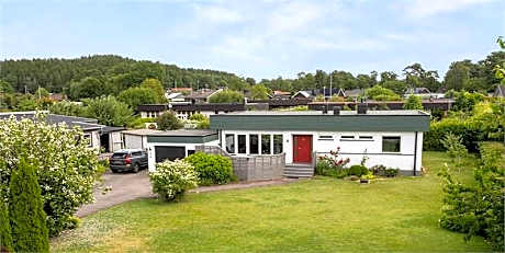 A beautiful and modern villa near Ullared, Varberg