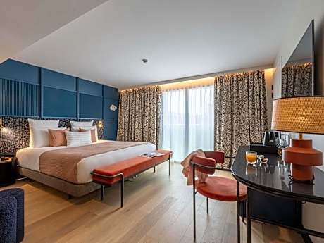 Privilege Room with Balcony