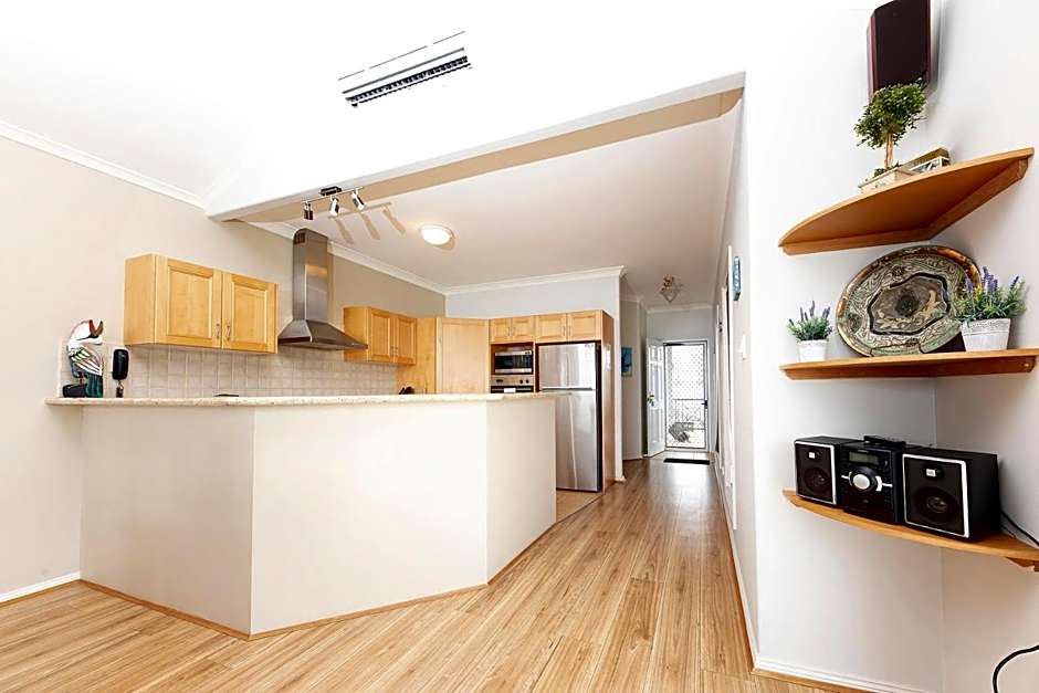 Meridian Beachside Apartments