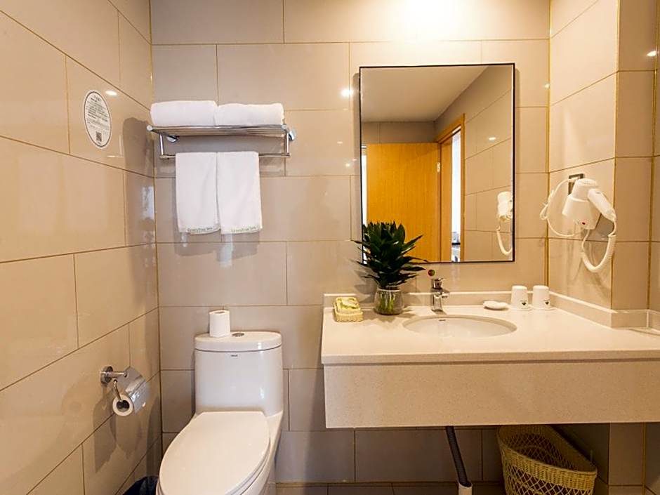 GreenTree Inn Suzhou Tai Lake Xukou Town Government Express Hotel