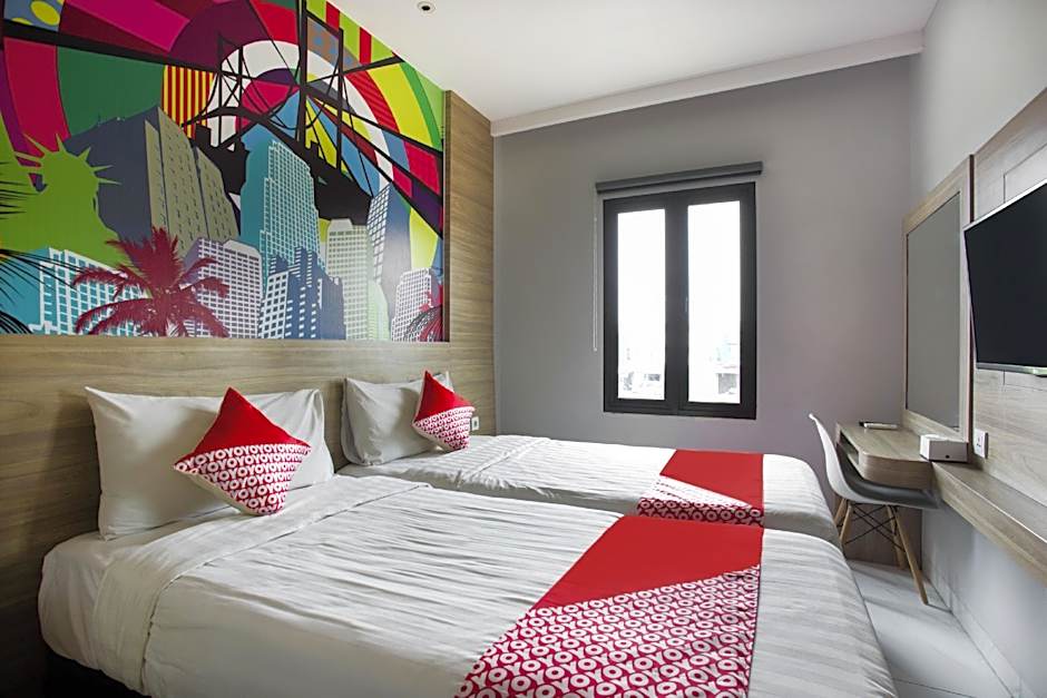 Collection O Bekasi Timur Near Gedung Juang Formerly Regia Tambun