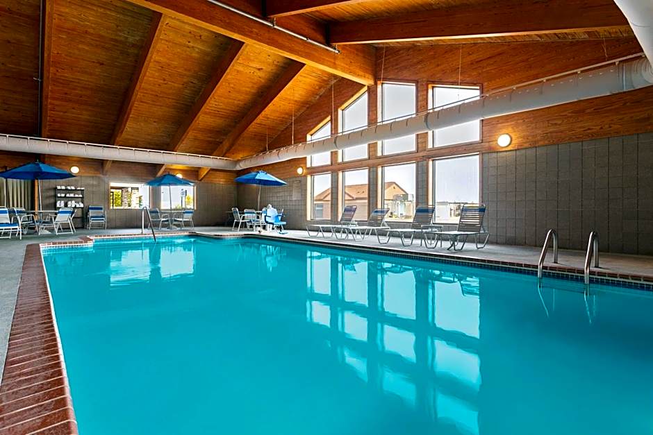 AmericInn by Wyndham Roseau