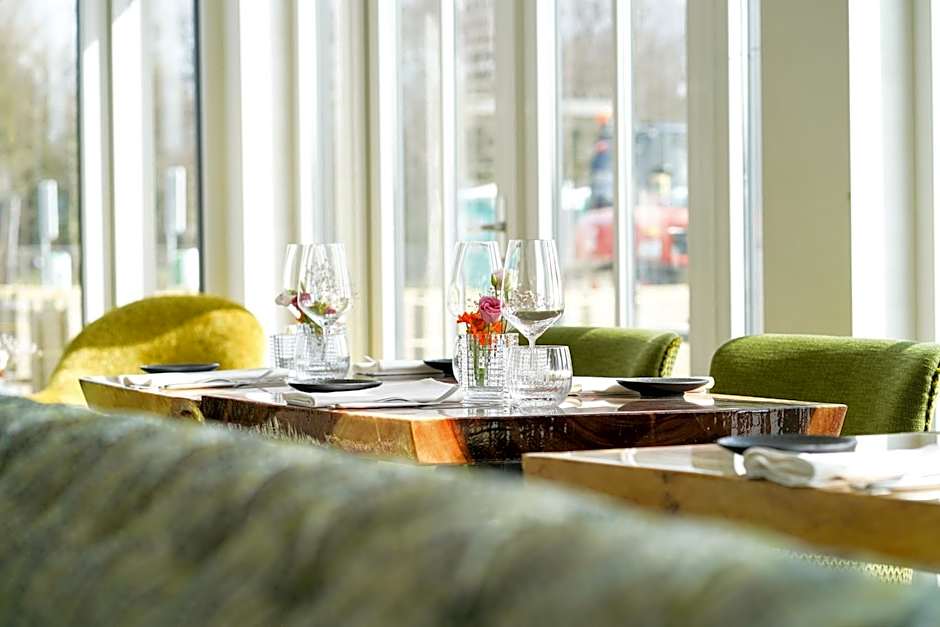 Hotel Ter Zand - Handwritten Collection