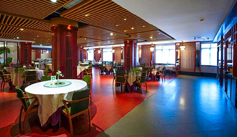 Guangzhou Zhejiang Hotel – Guangzhou (Canton)