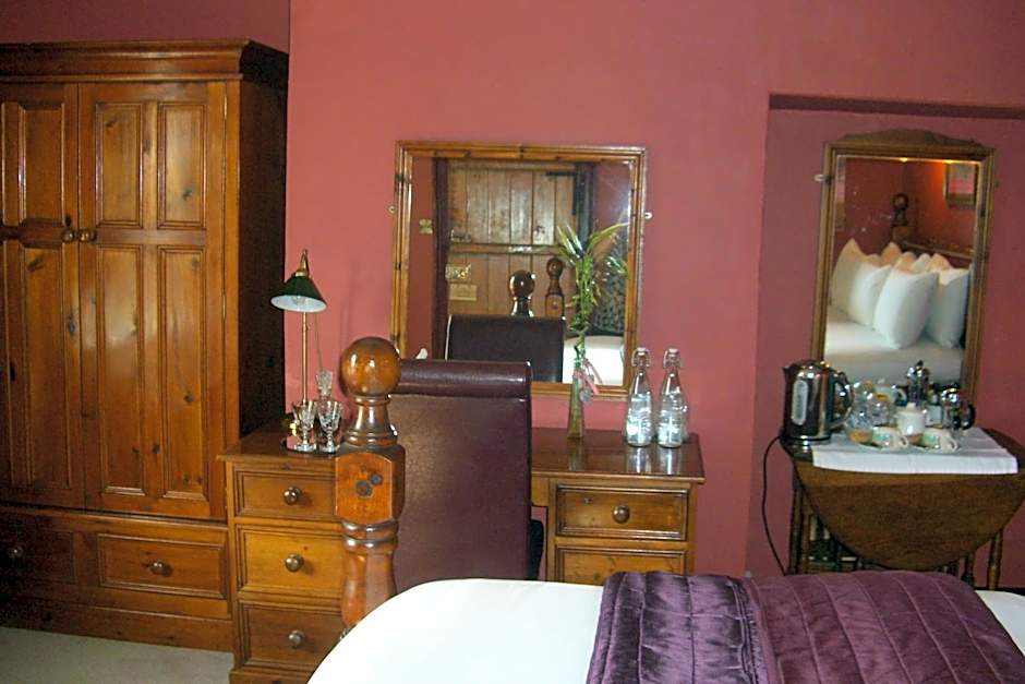 Ash Farm Country House