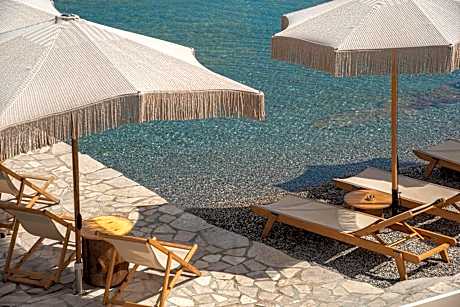 Amalthea Luxury Suites