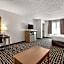 Quality Suites Stratford