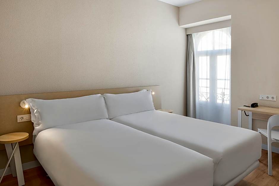 B&B HOTEL Figueira Da Foz