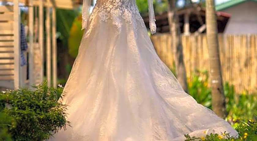 Angels Bed and Breakfast Sipalay City by RedDoorz