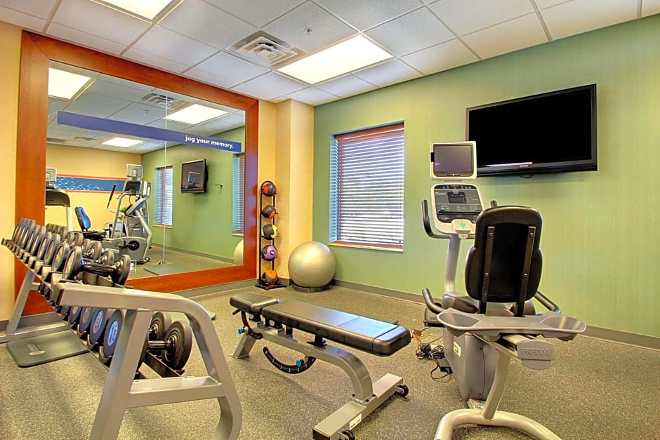 Hampton Inn By Hilton & Suites West Bend