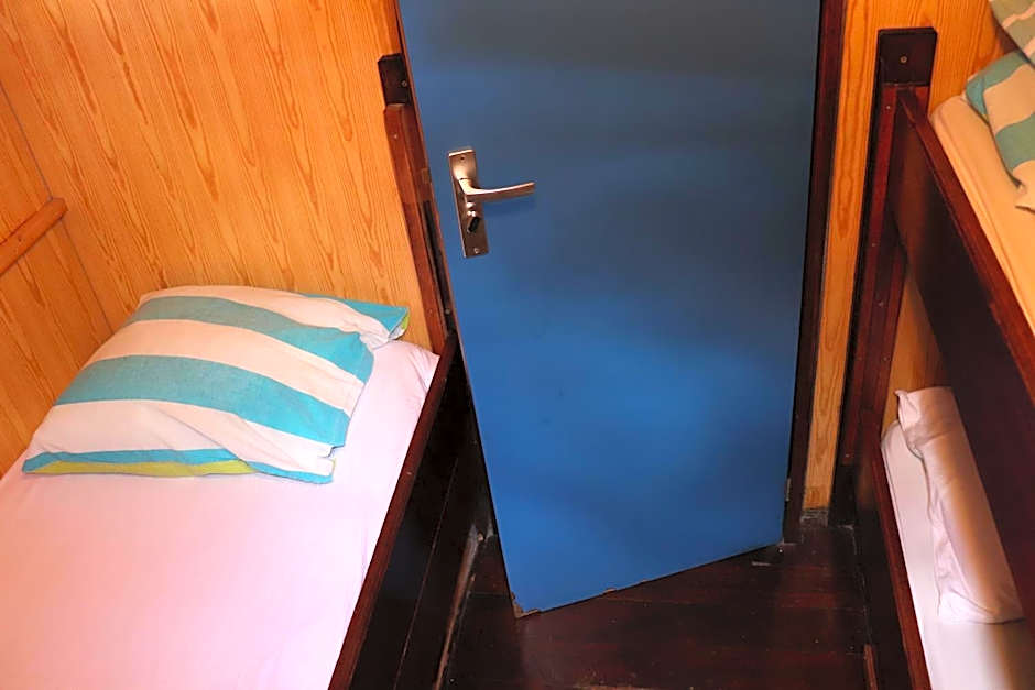 Intersail Hostel - Avontuur
