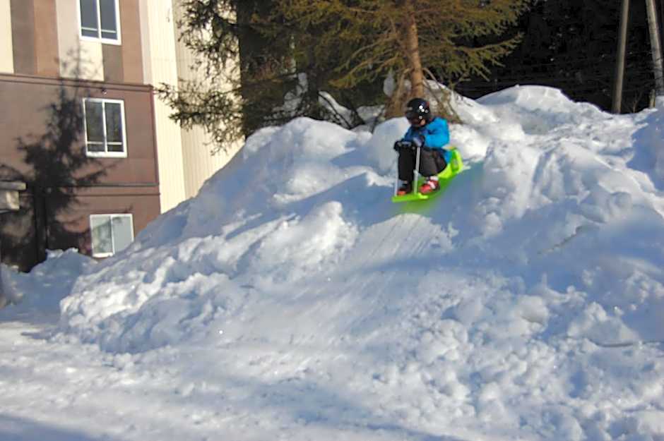 Hakuba Grand Apartments