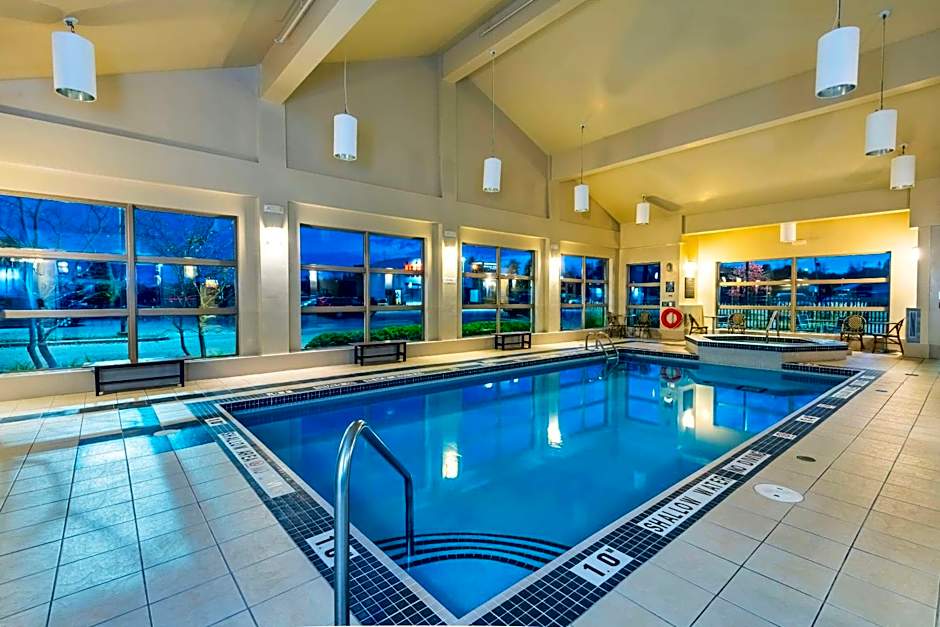 Quality Inn & Suites Petawawa