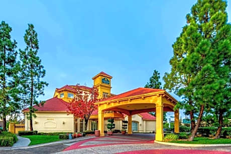 INACTIVE - The La Quinta Inn & Suites by Wyndham Fremont / Silicon Valley