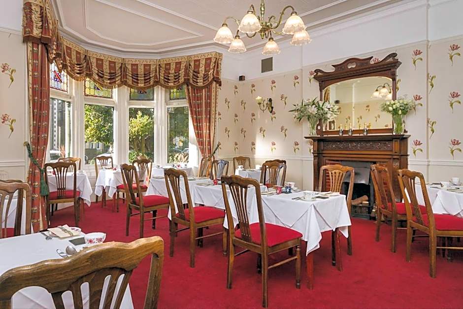 Lincoln House Private Hotel