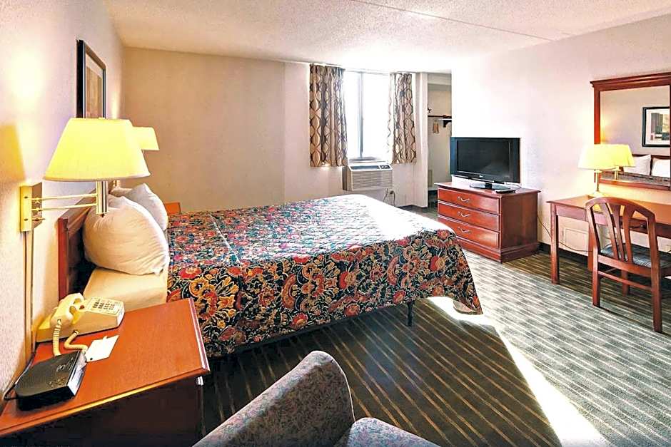 KEY INN