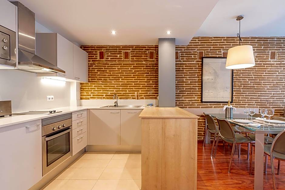 Serennia Cest Apartamentos Arc de Triomf