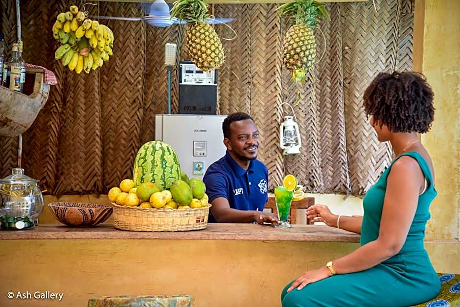 Chikachika Beach B&B