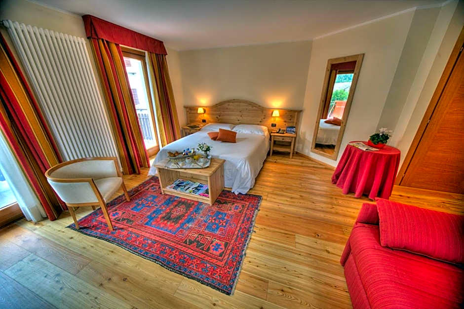 Cresta Et Duc Hotel