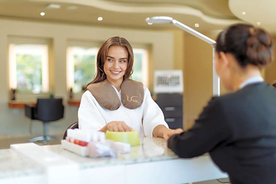 Barcelo Maya Colonial - All Inclusive