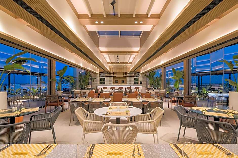 The G Einbay Golf Resort