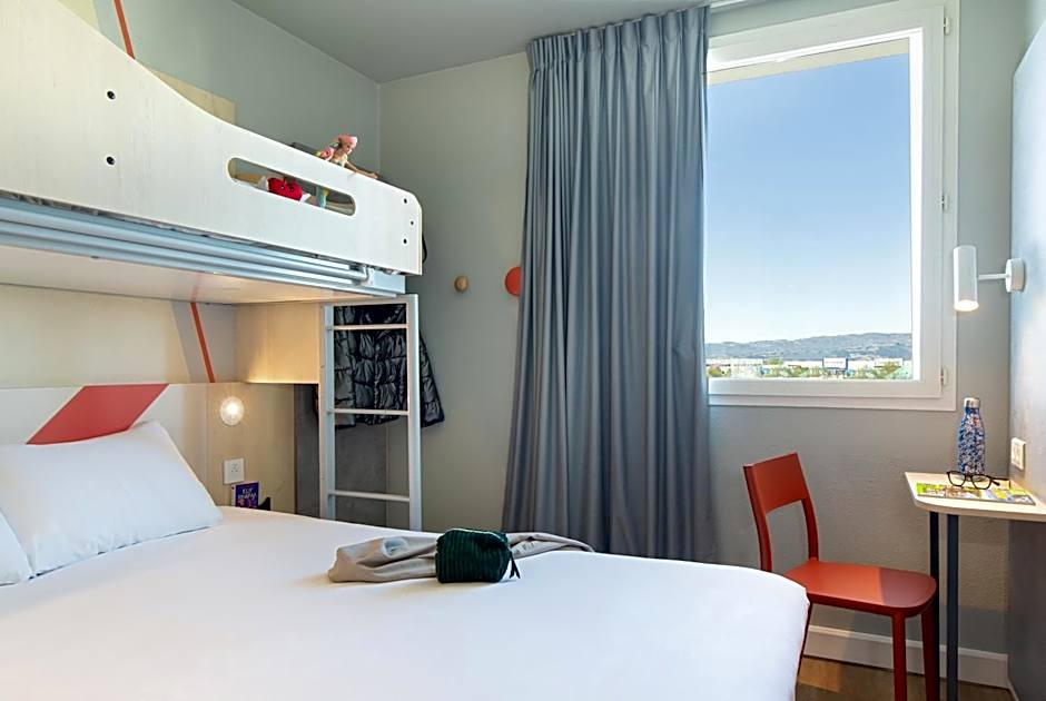 ibis budget Valence Nord Plateau des Couleures
