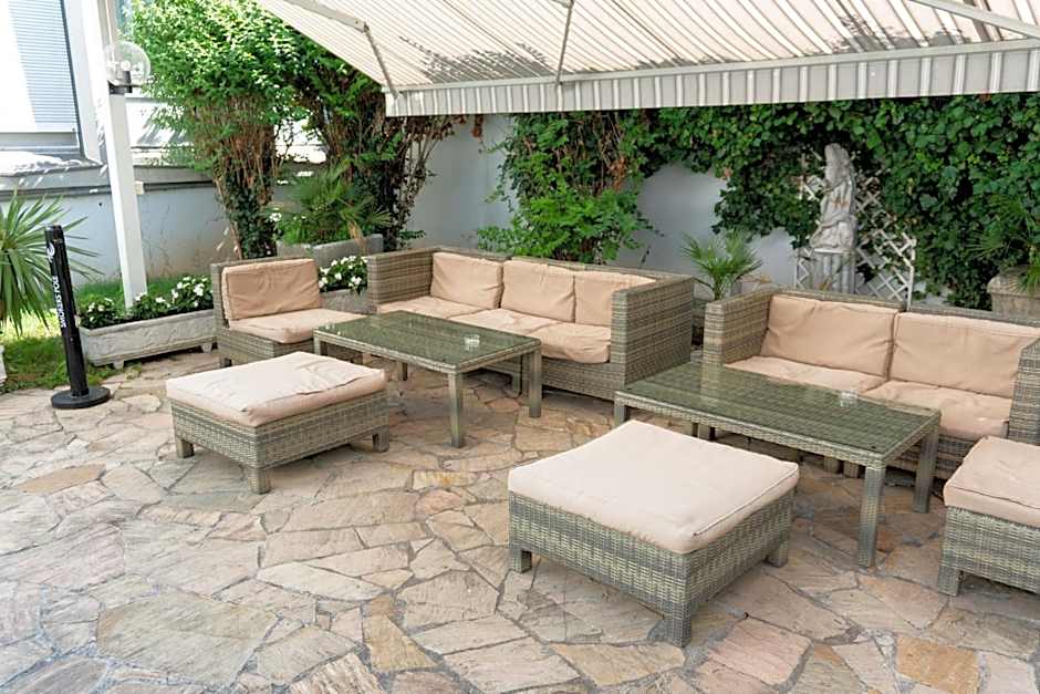 Hotel Drake-Longchamp