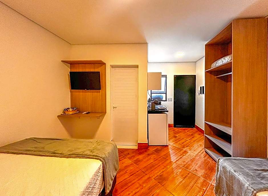 Flat a beira mar da Praia de Guaratuba Bertioga SP