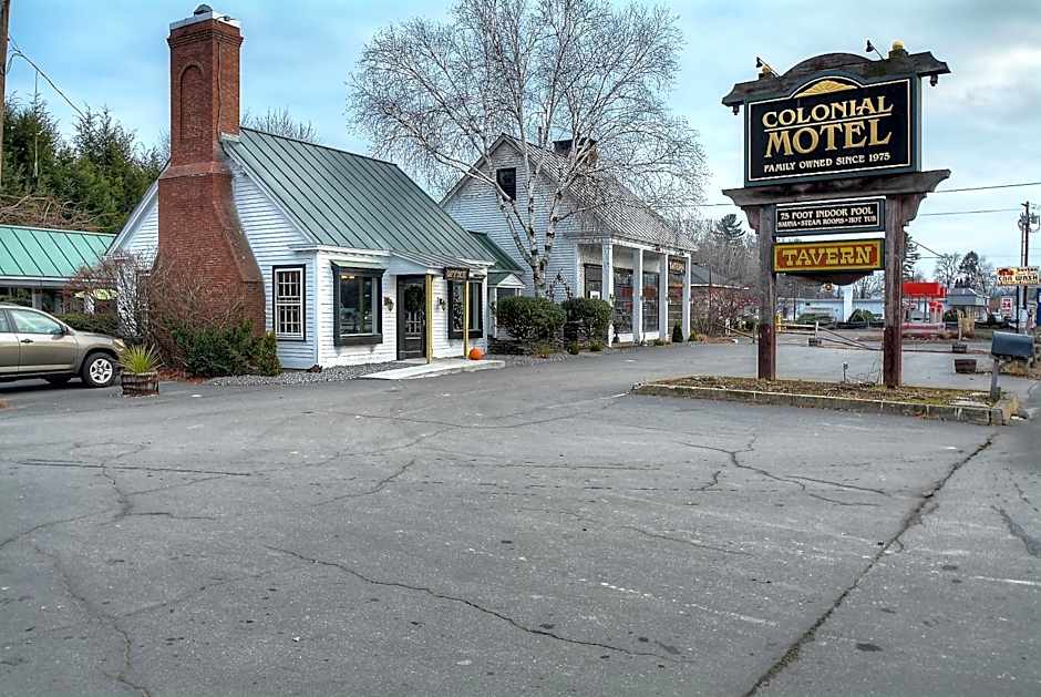 Colonial Motel and Spa