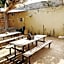 La Palmera Hostel