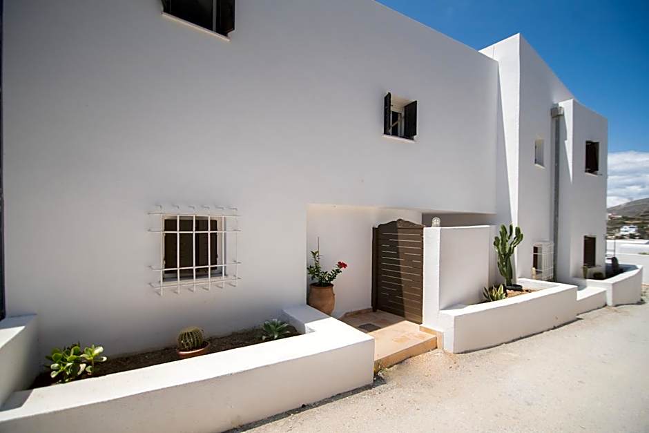 Lotos Beach Home