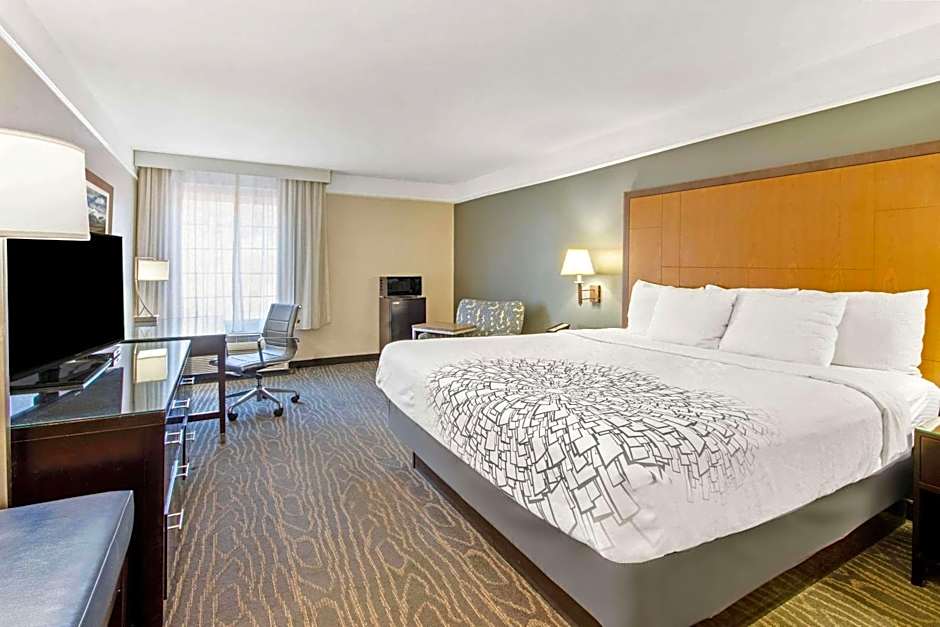 La Quinta Inn & Suites by Wyndham Ruidoso Downs