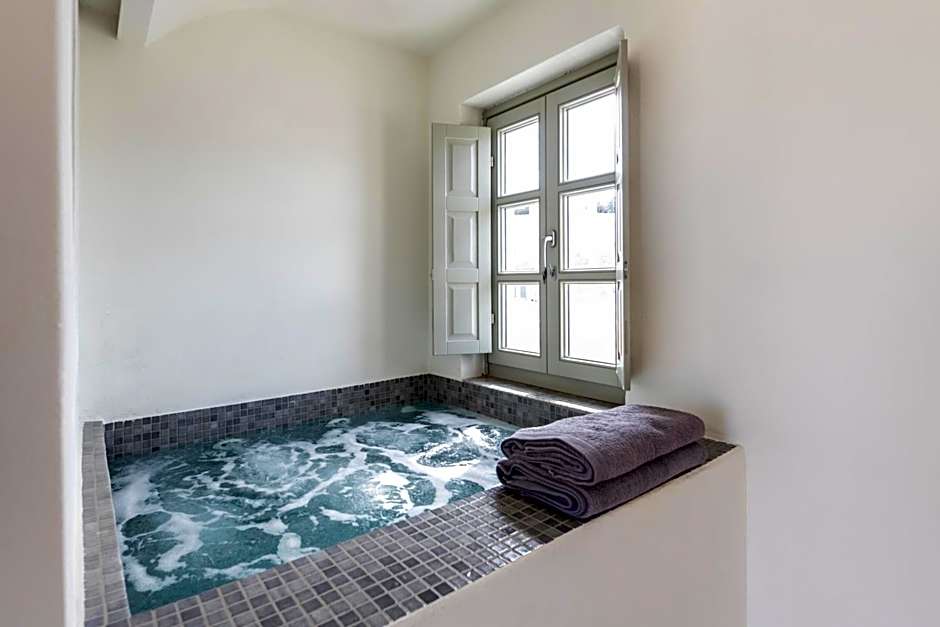 Frescoes Luxury Suites By KB Hospitality