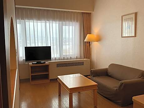 Maisonette (2 Adults)