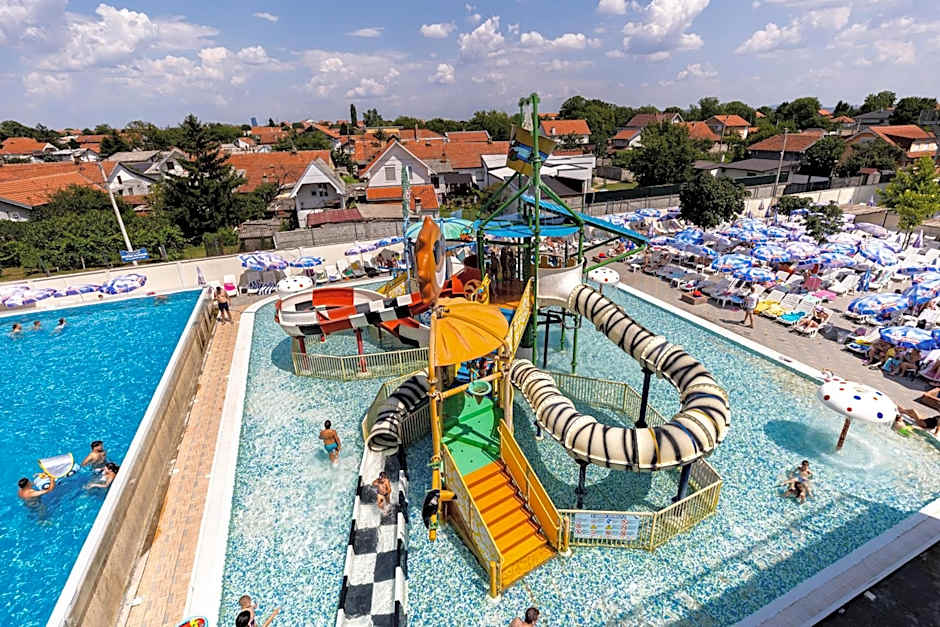 Garni Hotel Hollywoodland Wellness & Aquapark