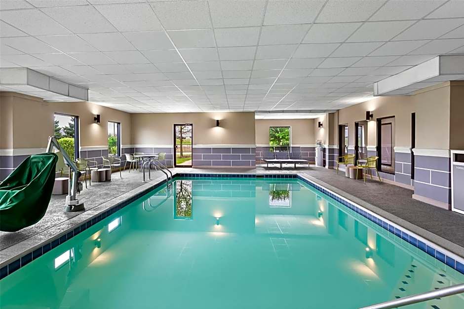 Hampton Inn By Hilton & Suites Bolingbrook, Il