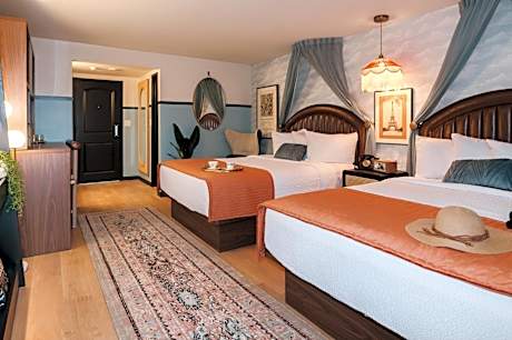Queen Room