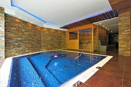 Hotel & SPA Niunit