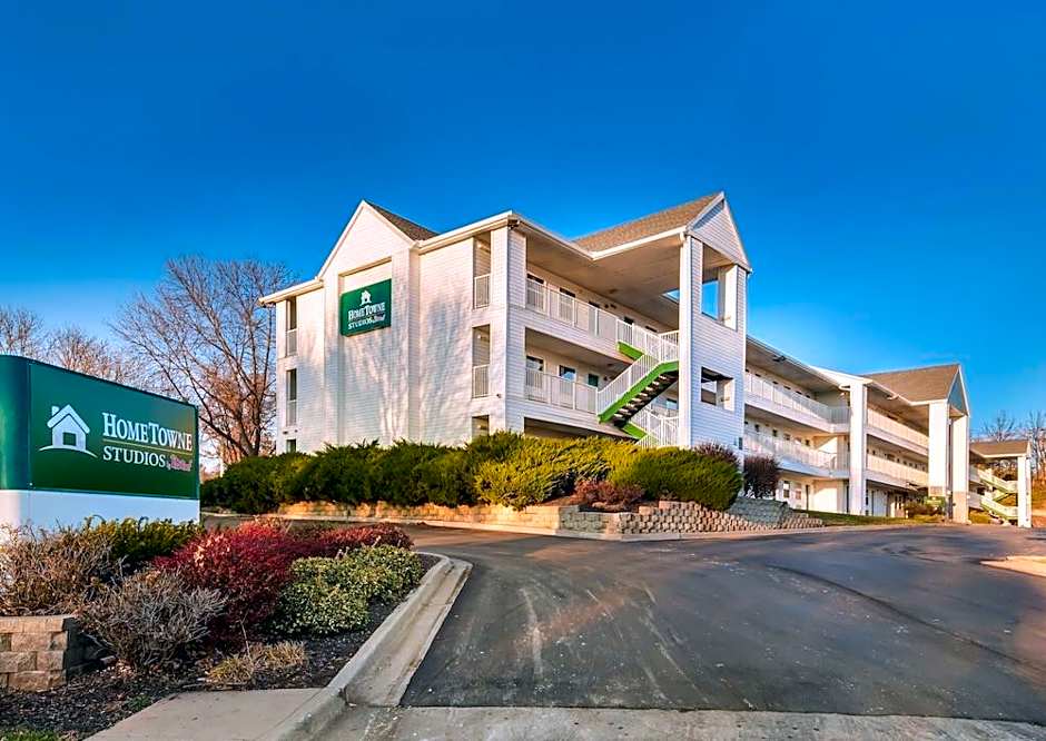 Birch Hill Suites Kansas City - Independence