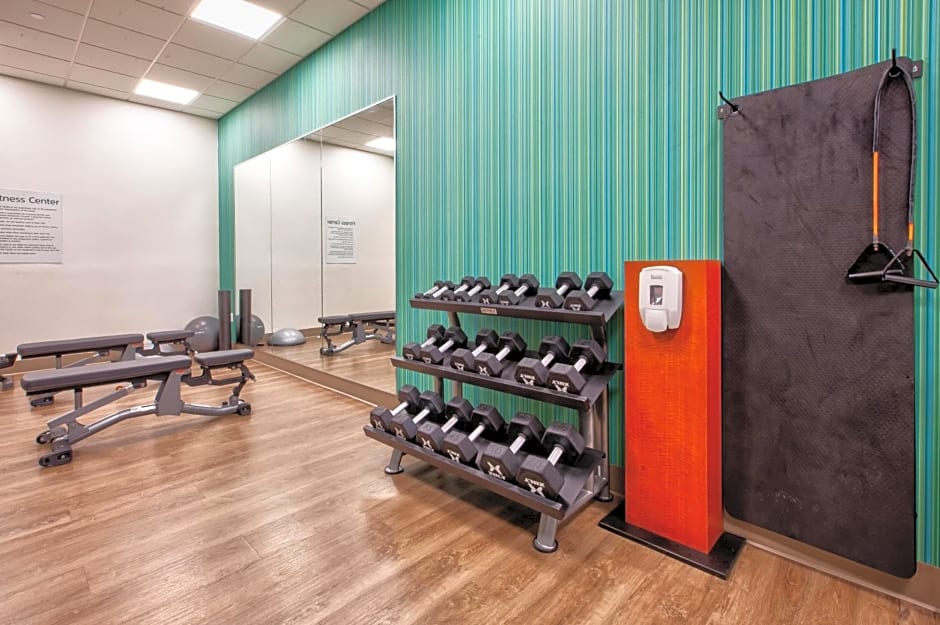Holiday Inn Express & Suites VA Beach Oceanfront by IHG