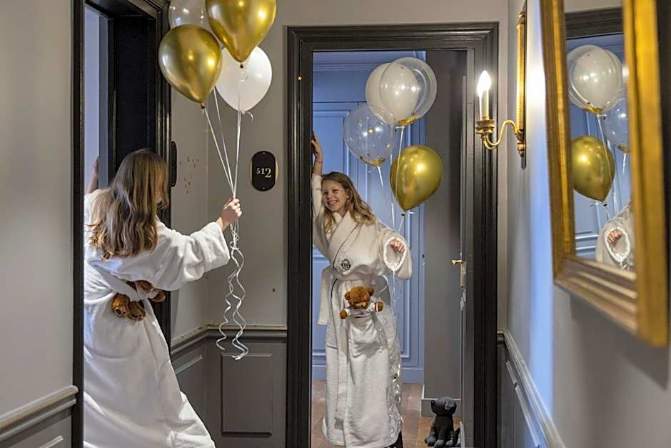 Victoria Palace Hotel