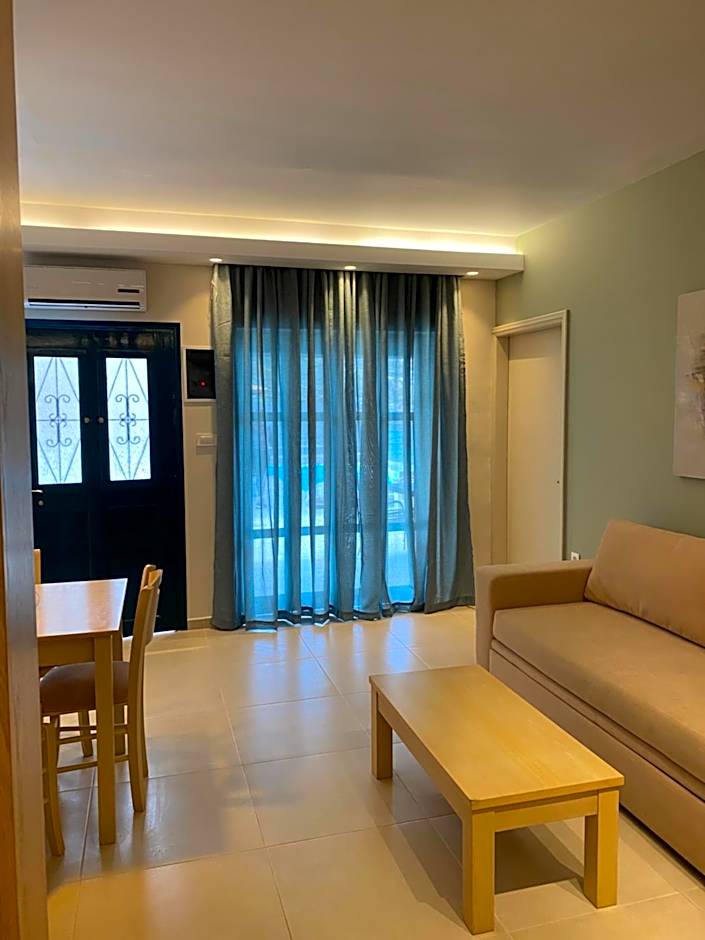 Elena Village Hotel & Suites