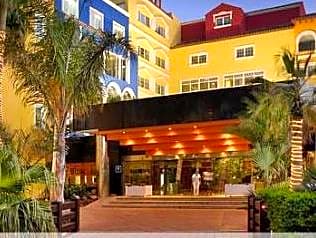 Mediterraneo Bay hotel & resort