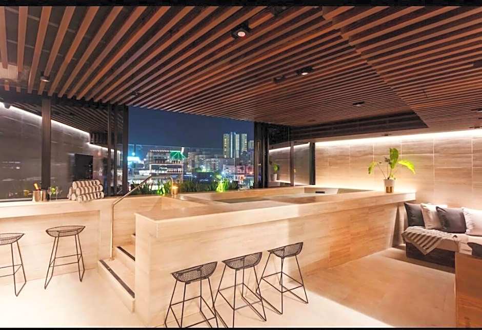 Radiance Residence RnR